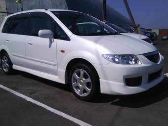 2004 Mazda Premacy Pics