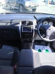 2004 Mazda Premacy Pictures