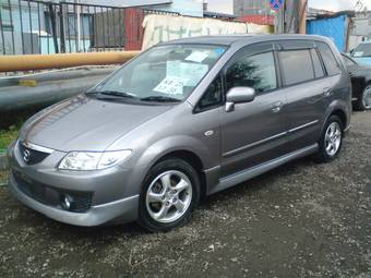 2004 Mazda Premacy Photos