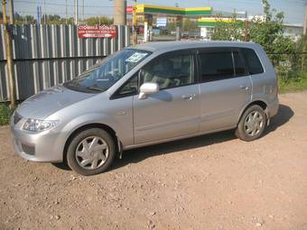 2004 Mazda Premacy Photos