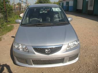 2004 Mazda Premacy Photos