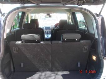 2005 Mazda Premacy Pictures