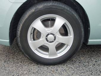 2005 Mazda Premacy Pictures