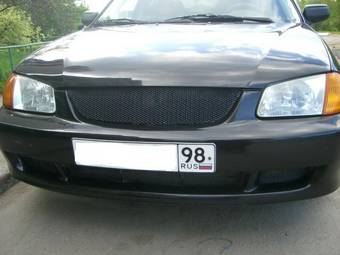 2000 Mazda Protege Photos