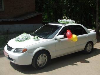 2002 Mazda Protege Photos