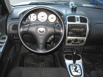 2003 Mazda Protege Pictures