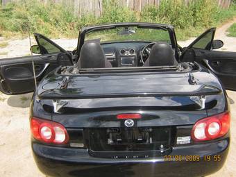 2002 Mazda Roadster Photos