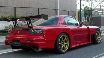 2000 Mazda RX-7 Pictures