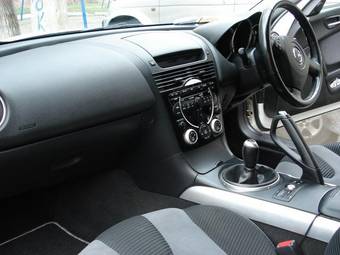 2003 Mazda RX-8 Pictures