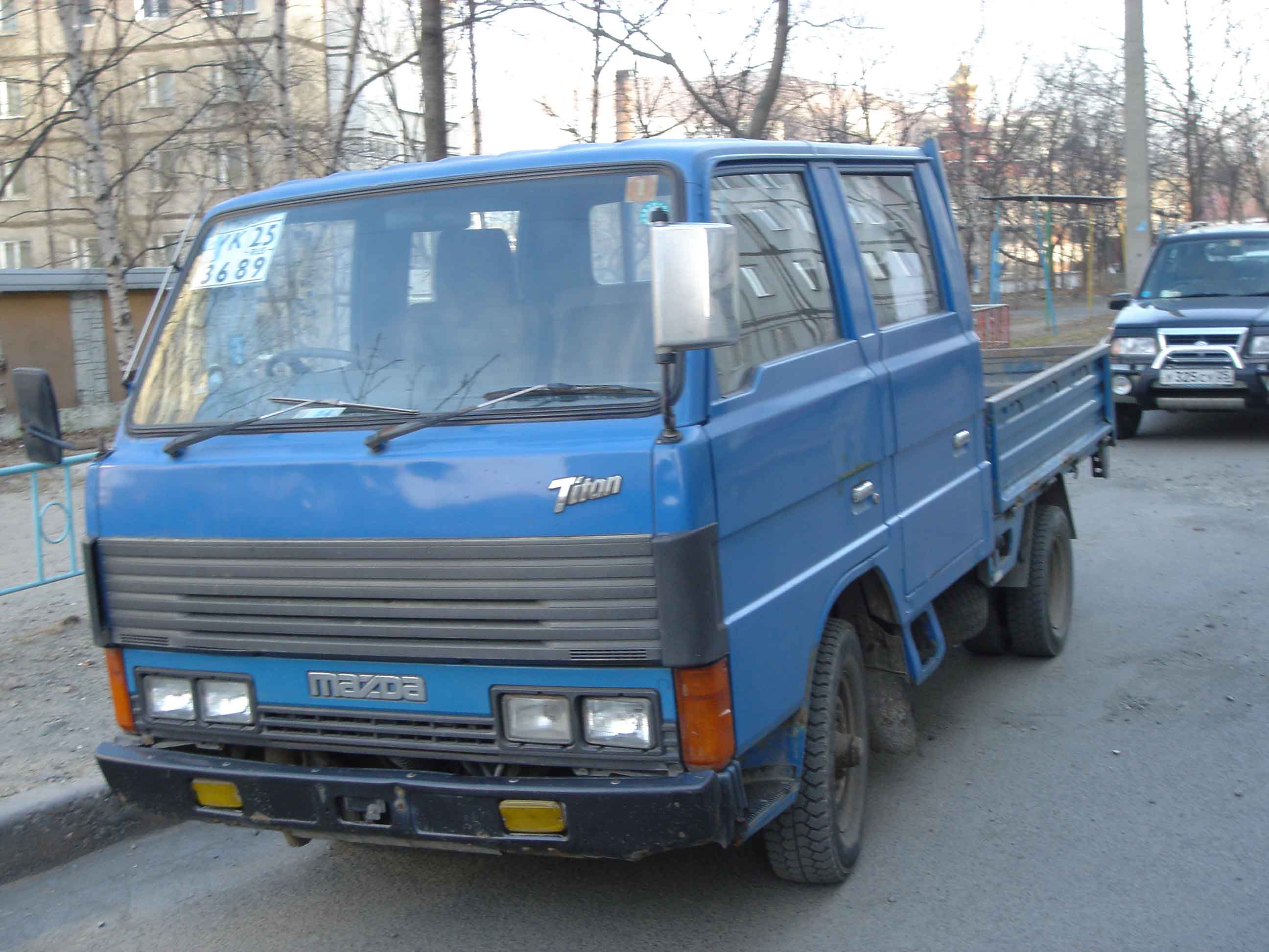 1989 Mazda Titan