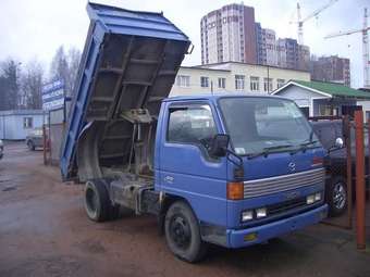 1990 Mazda Titan