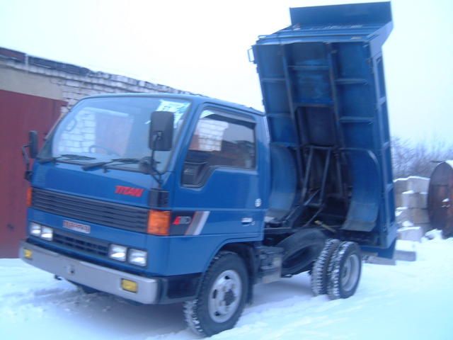 1993 Mazda Titan