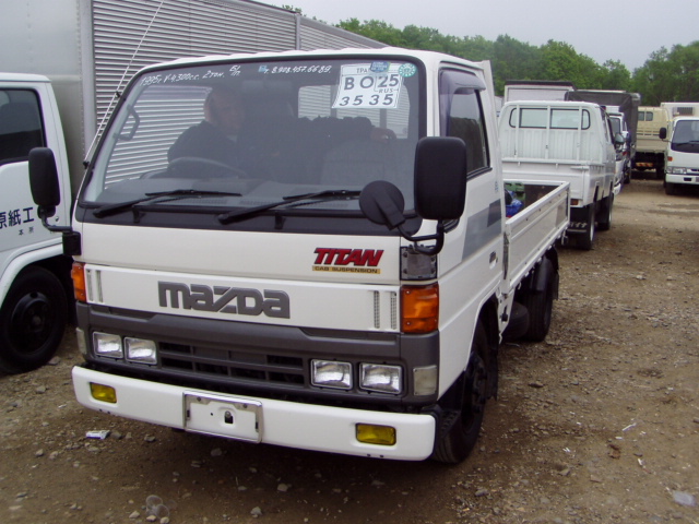 1995 Mazda Titan