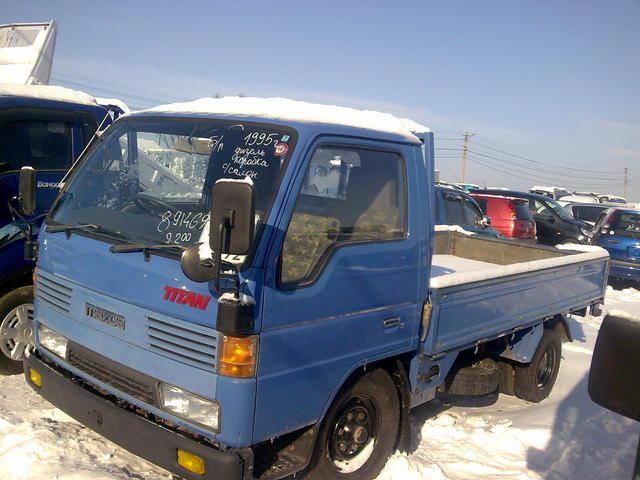 1995 Mazda Titan