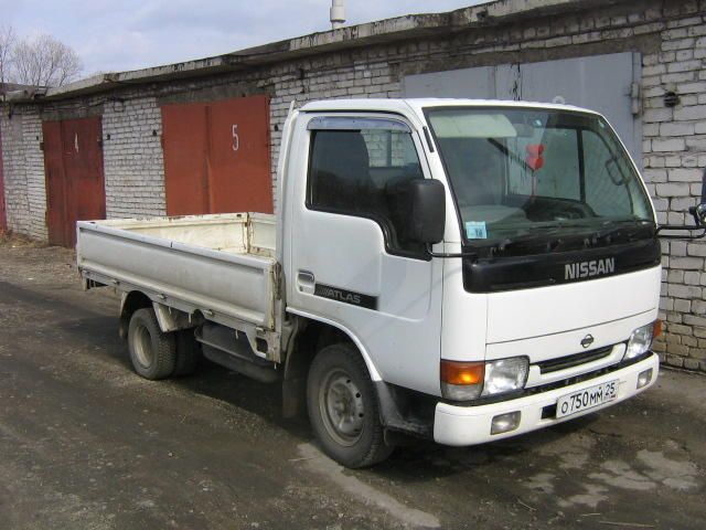 1995 Mazda Titan