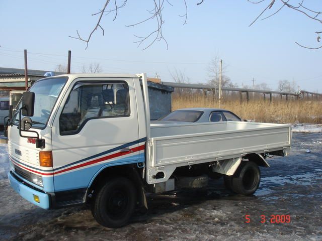 1995 Mazda Titan