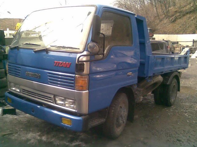 1995 Mazda Titan