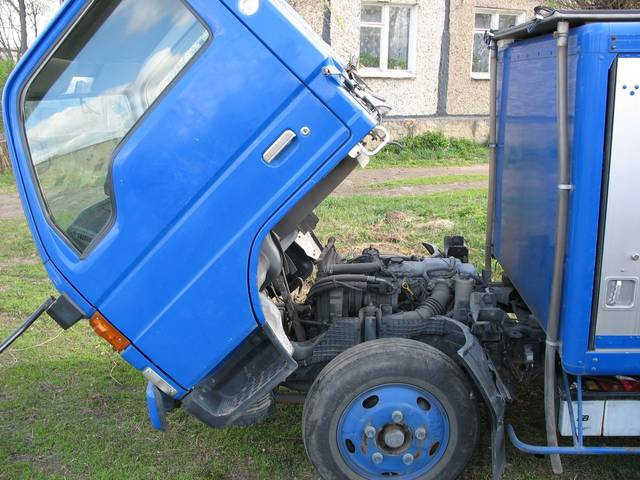 1998 Mazda Titan