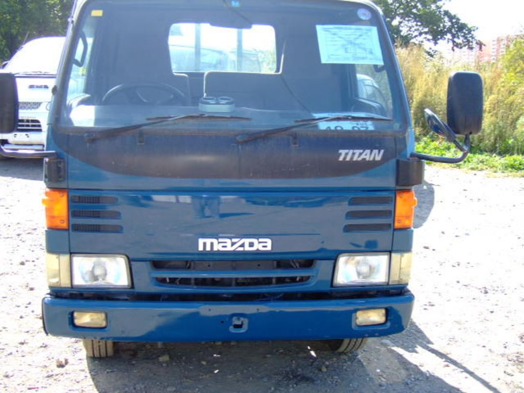 1998 Mazda Titan