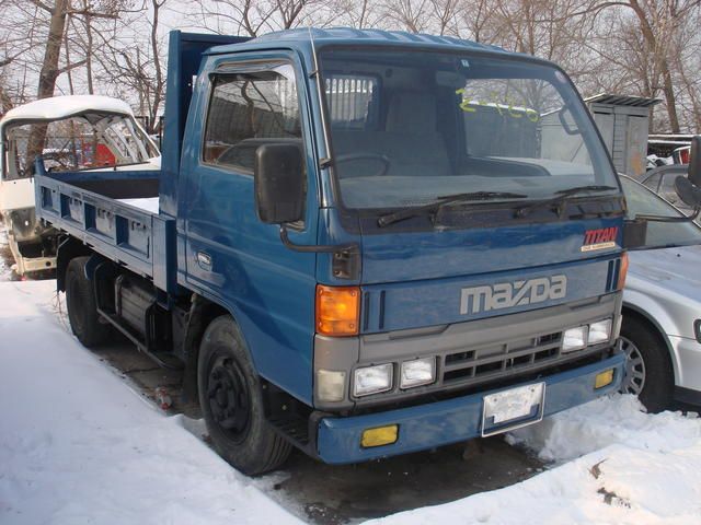 1999 Mazda Titan