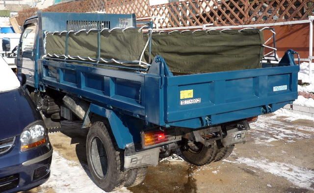1999 Mazda Titan