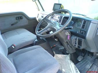 1999 Mazda Titan Photos