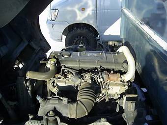 2000 Mazda Titan Photos