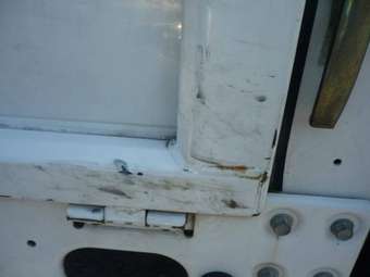 2002 Mazda Titan Pictures