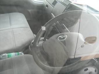 2002 Mazda Titan Images
