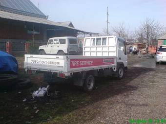 2002 Mazda Titan Pictures