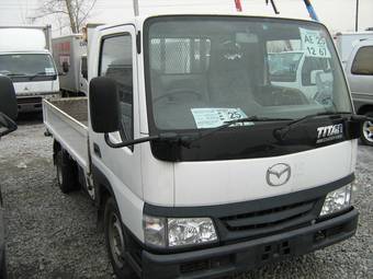 2003 Mazda Titan Photos