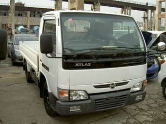 2005 Mazda Titan Photos