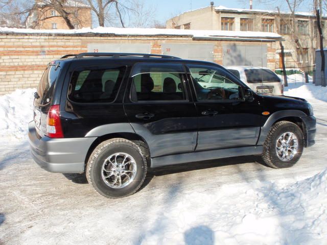 2000 Mazda Tribute