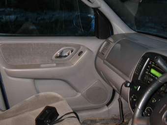 2000 Mazda Tribute Photos