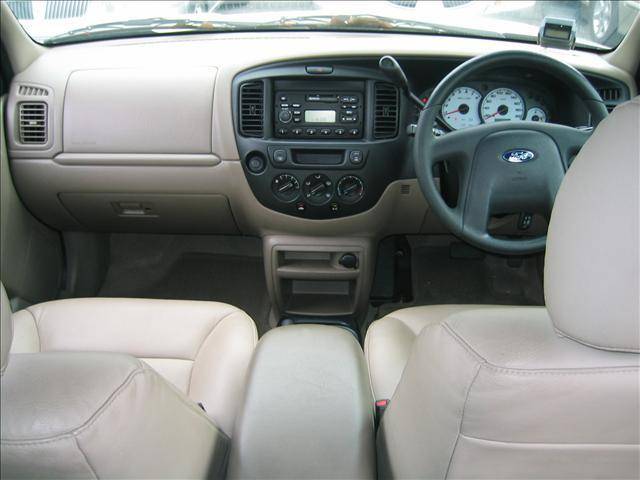 2001 Mazda Tribute