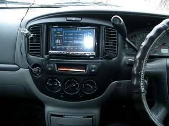 2001 Mazda Tribute Pictures