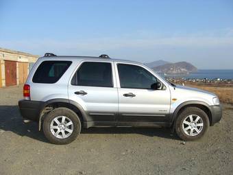 2001 Mazda Tribute Photos