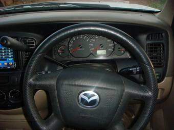 2001 Mazda Tribute Photos