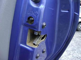 2001 Mazda Tribute Photos