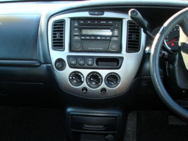 2002 Mazda Tribute
