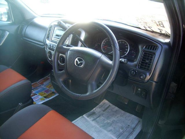 2002 Mazda Tribute