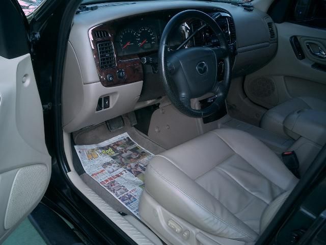 2002 Mazda Tribute