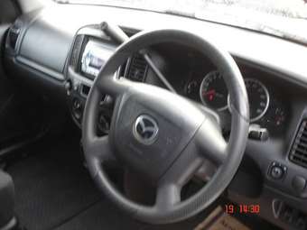 2002 Mazda Tribute Pics