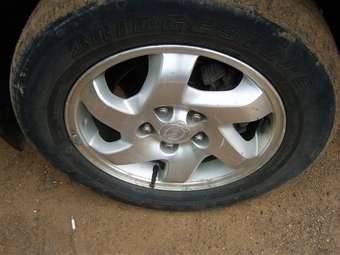 2002 Mazda Tribute Photos