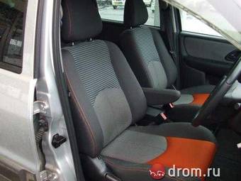 2002 Mazda Tribute Photos
