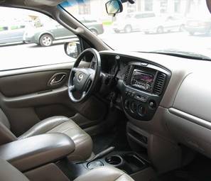 2002 Mazda Tribute Photos