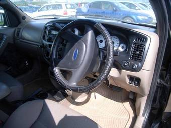 2002 Mazda Tribute Pictures