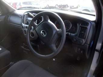 2003 Mazda Tribute Pictures