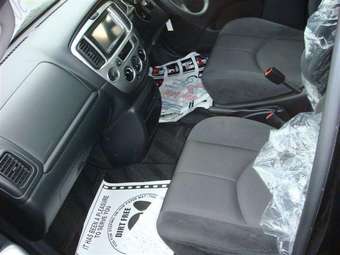 2003 Mazda Tribute Photos