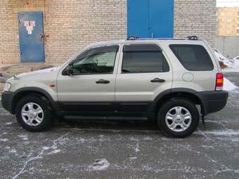 2003 Mazda Tribute Pictures